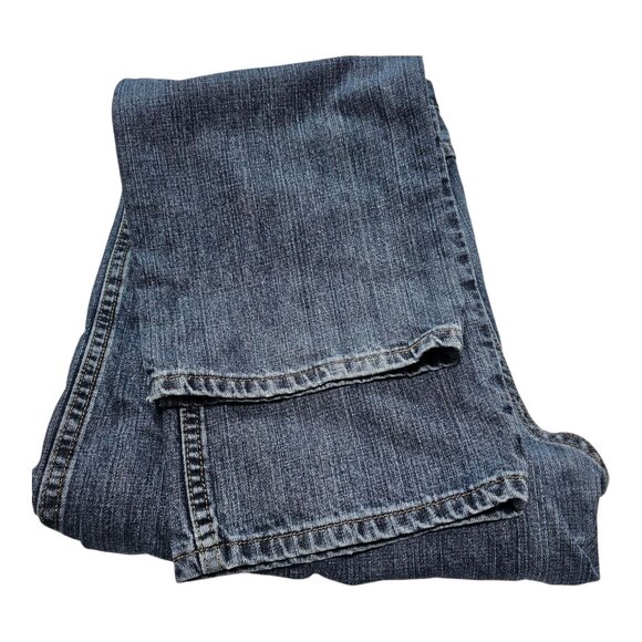 Wrangler Rugged Wear Jeans 38 x 32 Blue Mid Rise Relaxed Fit Straight Leg - Picture 5 of 9